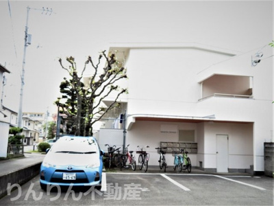 【駐車場】 | メゾンオレンジ1 | 駐車場完備です