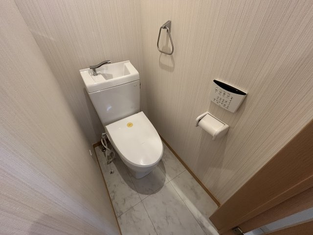 K´s AP川口本町Ⅱのトイレ|別号室参考写真です。