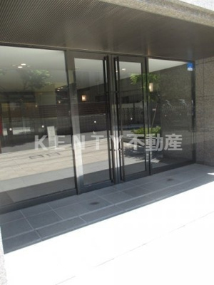 【エントランス】 | ルーブル蒲田十番館 | 落ち着いたエントランスです