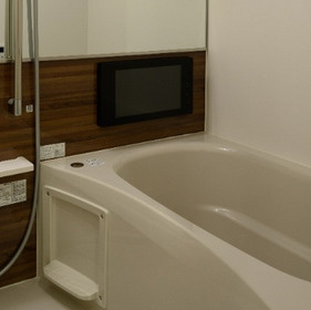 プレジオ鎗屋町の浴室