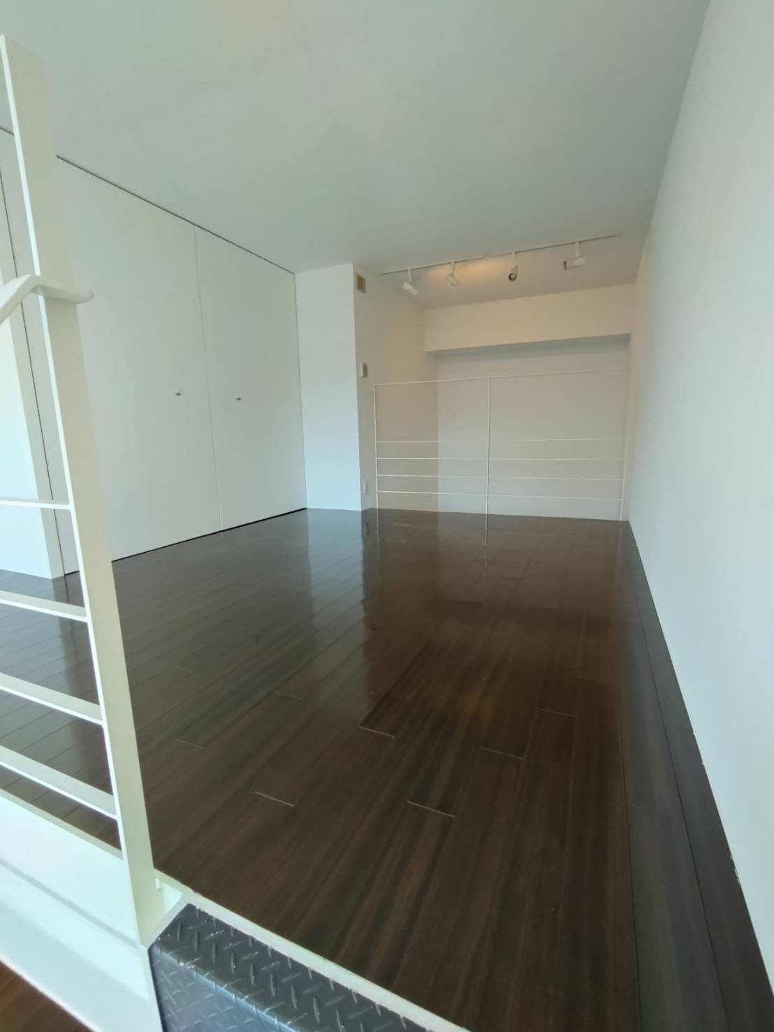 アーバネックス淀屋橋の洋室