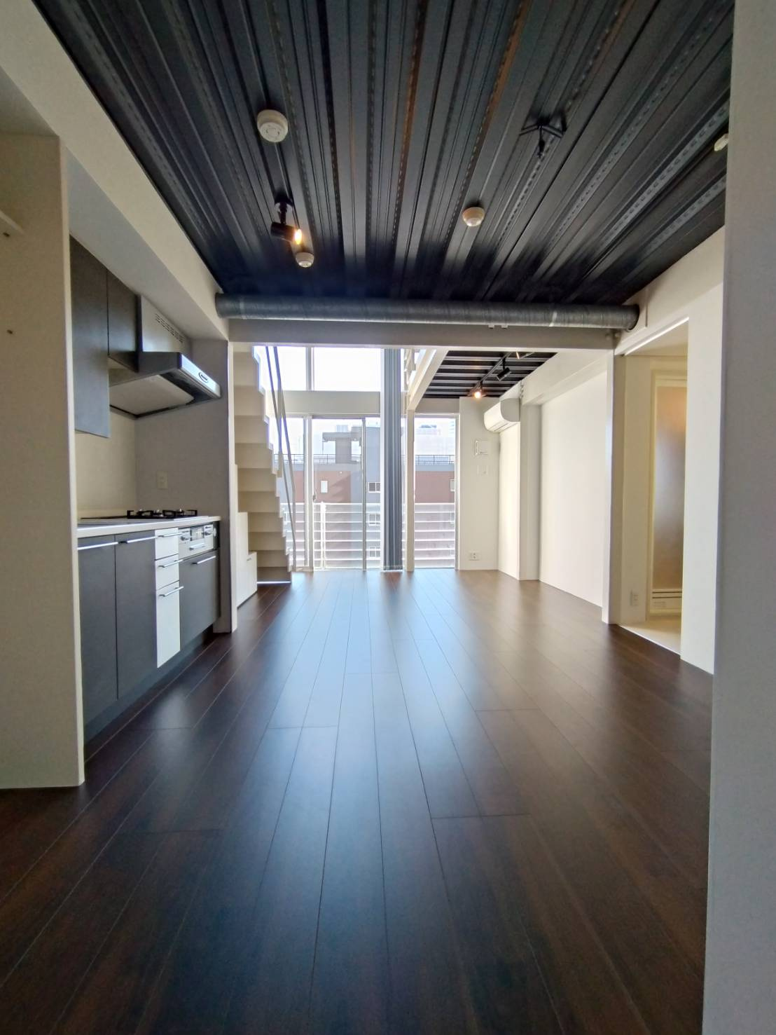 アーバネックス淀屋橋の居間・リビング