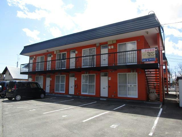 コスモハイツＢ棟の外観