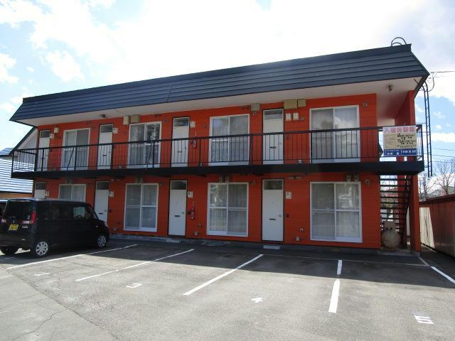 コスモハイツＢ棟の外観