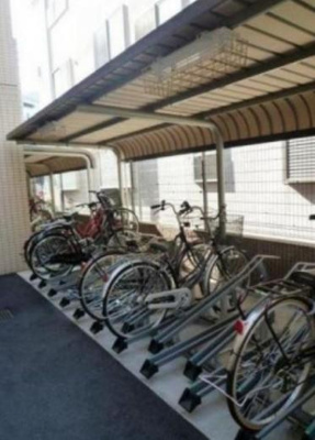 【その他共用部分】 | ラクラス杉並方南町 | 自転車置き場。