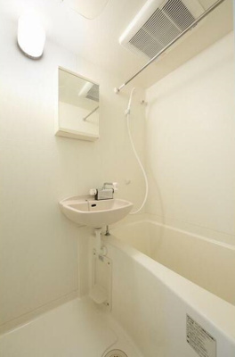 【浴室】 | ラクラス杉並方南町 | 浴室乾燥機付きバス。