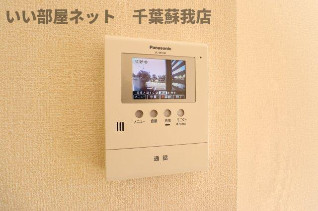 クレアのセキュリティ|TVモニターホン付きでセキュリティ面も安心！