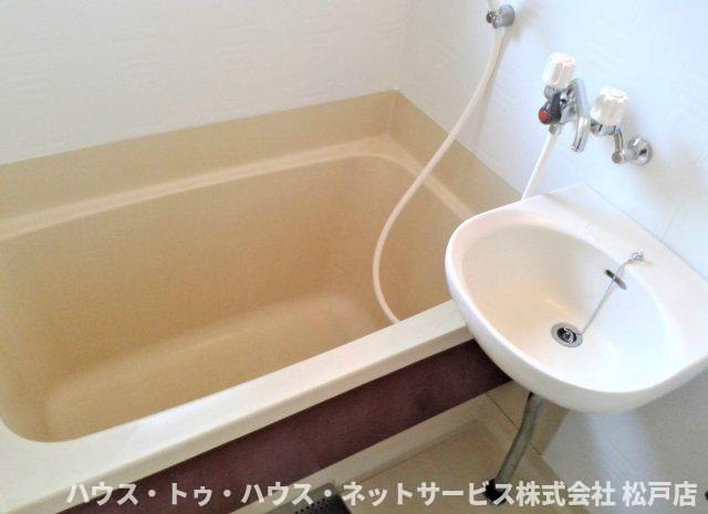 メゾン・ド・ニシムラの洗面所