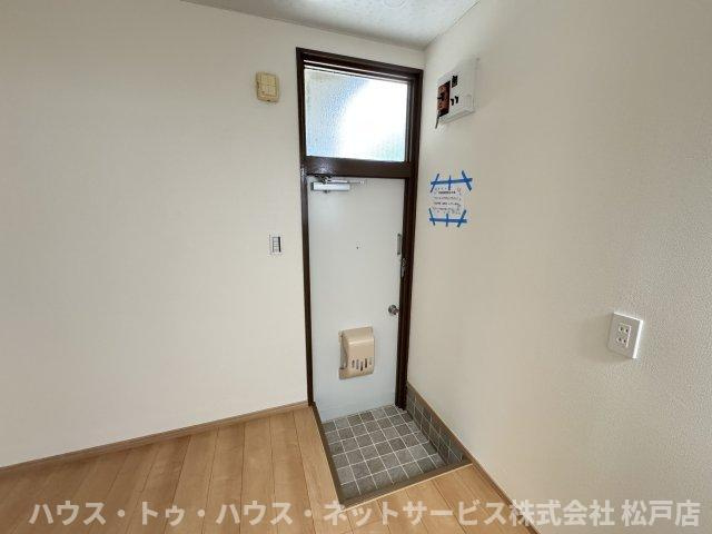 第二エンゼルコーポの玄関