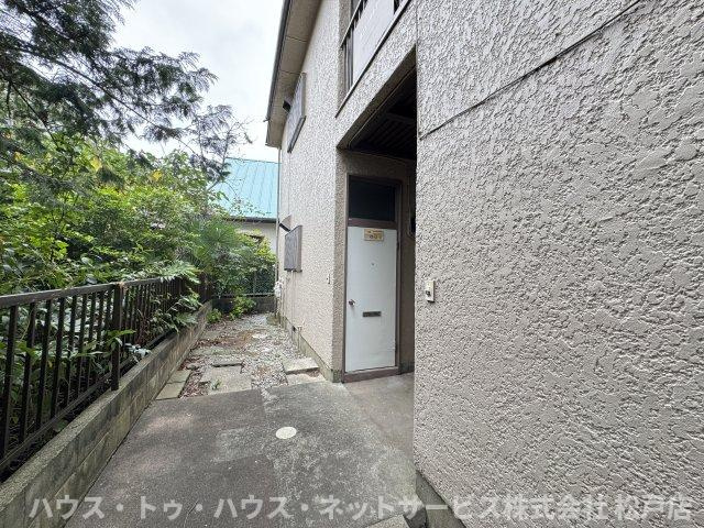 第二エンゼルコーポのエントランス