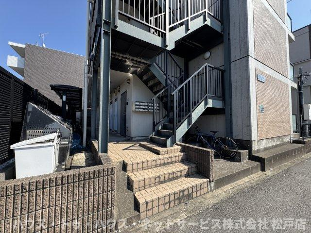 エクシード北松戸のエントランス