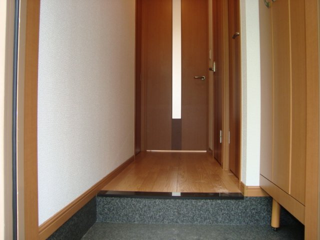 グランデールⅡの玄関|玄関