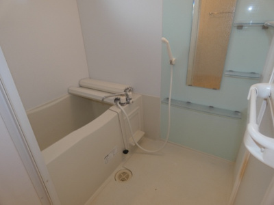 【浴室】 | Y’sフラットA | 便利な追い炊き機能完備。