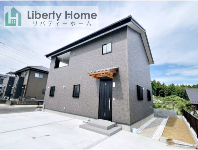 石岡市柿岡　新築戸建の外観|ご予約をいただければ、『平日の空いた時間』『周辺物件まとめて見たい』『1件だけ見たい』ももちろん可能です♪
お気軽にお問合せください♪