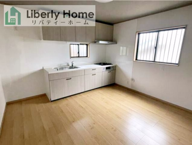 石岡市柿岡　新築戸建のキッチン