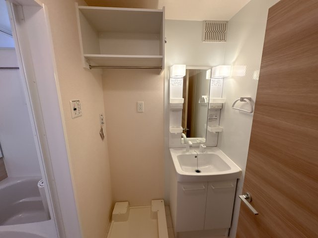 サニーヒルズ山崎新町の洗面所