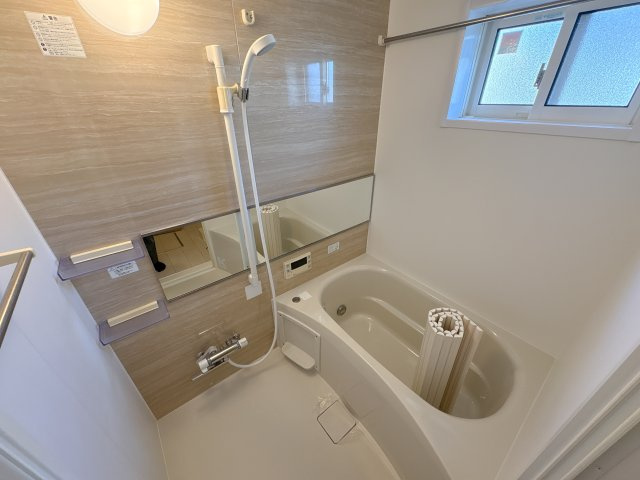 サニーヒルズ山崎新町の浴室