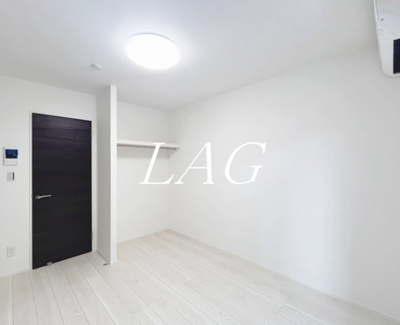 【居間・リビング】 | カインドネス町田Ⅱ | 洋室のお部屋です。（同仕様設備です）