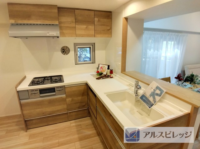 成増ハウスのキッチン|お料理しやすいキッチンです