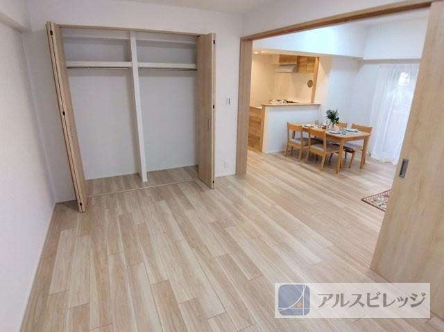 成増ハウスの洋室|スタンダードな洋室です