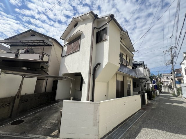 西舞子８丁目貸家の外観