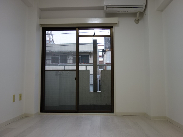 ＭＴビルの寝室