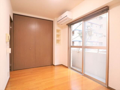 【居間・リビング】 | ＥＣＬＵＳＥ