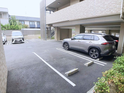 【駐車場】 | ヒヴィ・カーサ瑞穂【名古屋市賃貸・宅配BOX】