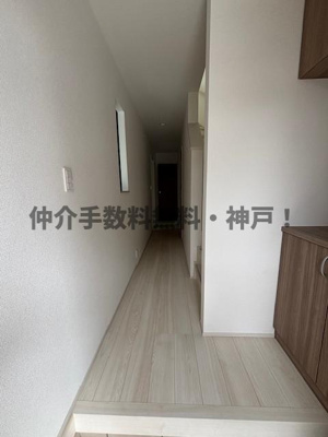 【玄関】 | 明石市太寺天王町　新築戸建　仲介手数料無料！ | シンプルで使いやすい玄関です