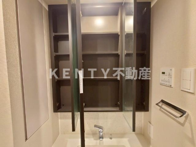 【収納】 | ザ・パークハビオ南大井 | 大きなものも収納できそうです