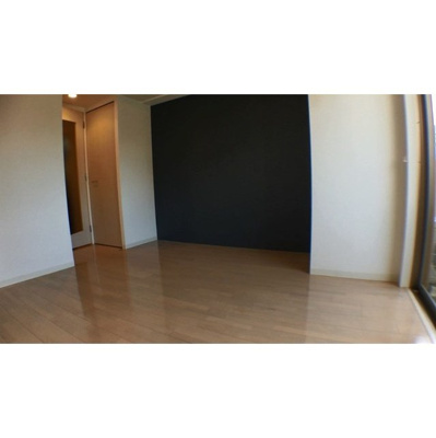  | SERENiTE江坂四番館