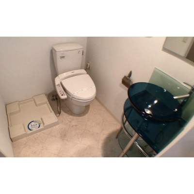  | SERENiTE江坂四番館