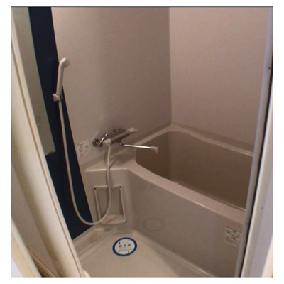  | SERENiTE江坂四番館