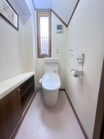 伊勢崎市連取本町既存住宅のトイレ|1階