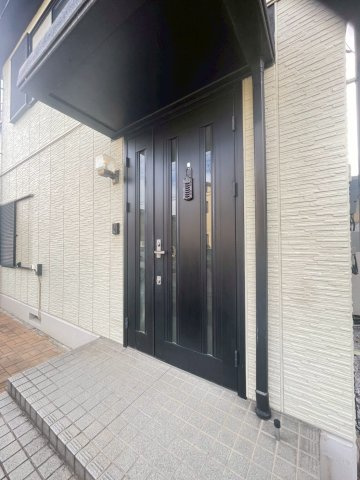 伊勢崎市連取本町既存住宅の玄関