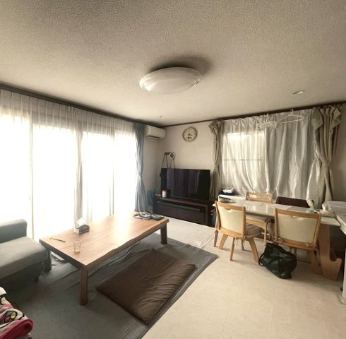 伊勢崎市連取本町既存住宅の居間・リビング