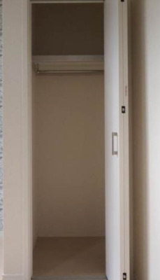 【収納】 | ドマーニ上大岡 | 収納完備で使い勝手良好な室内（同一仕様）