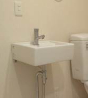 【洗面所】 | ドマーニ上大岡 | 朝の身支度に便利な洗面台（同一仕様）