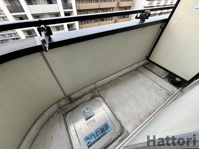 アーデン新大阪のバルコニー