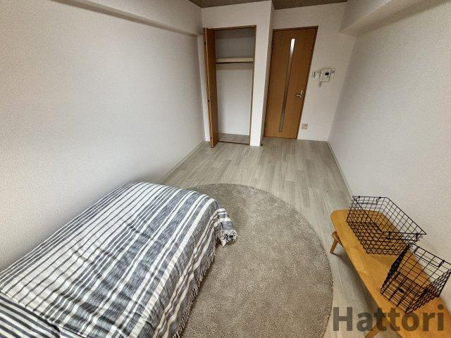 アーデン新大阪の居間・リビング