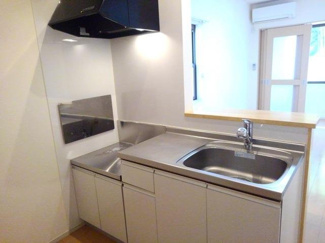 【キッチン】 | アルコバレーノ | 使いやすいキッチンです