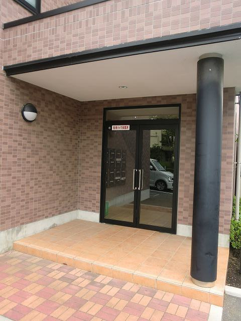 リヴィエールのエントランス|エントランス☆