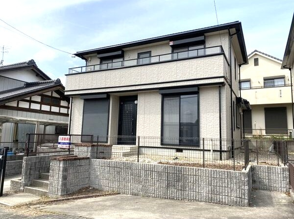 アメニティヒルズ貴船Ａ棟の外観