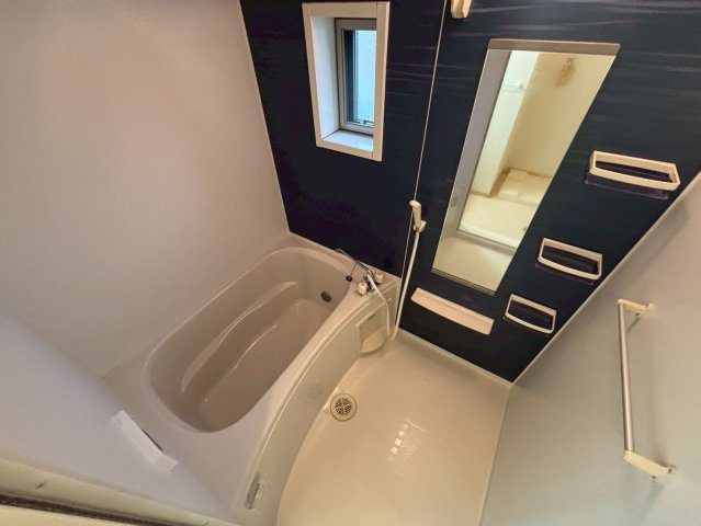 ポエム・ひまわりの浴室