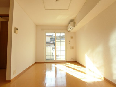 【居間・リビング】 | ＹａＭａＴｏ | イメージ107号室写真