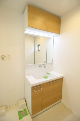 駒込2丁目戸建の独立洗面台|独立洗面台