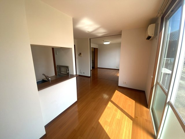 サンフェリスターズ　の居間・リビング