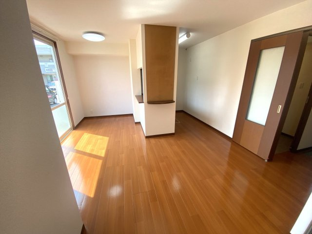 サンフェリスターズ　の居間・リビング