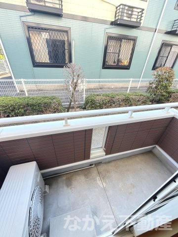 【バルコニー】 | 外からの目が気にならないバルコニーで洗濯物が干せます