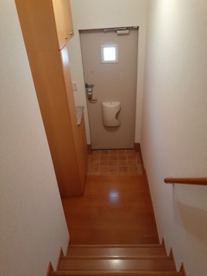 【玄関】 | リーフレット